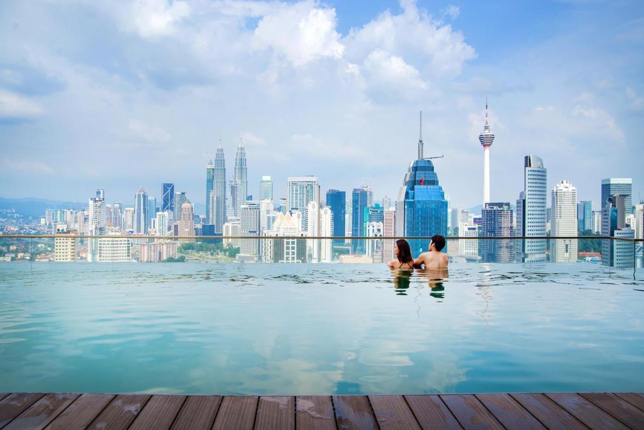 Regalia Suites Infinity Pool Куала-Лумпур Екстер'єр фото